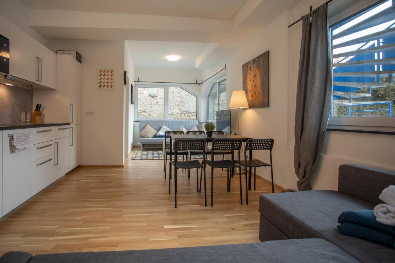 Lovely City Center Apartment In Innsbruck Exterior photo
