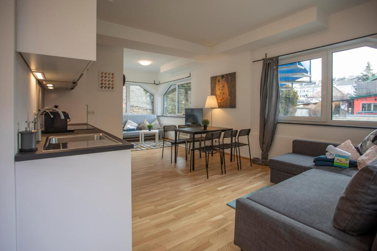 Lovely City Center Apartment In Innsbruck Exterior photo