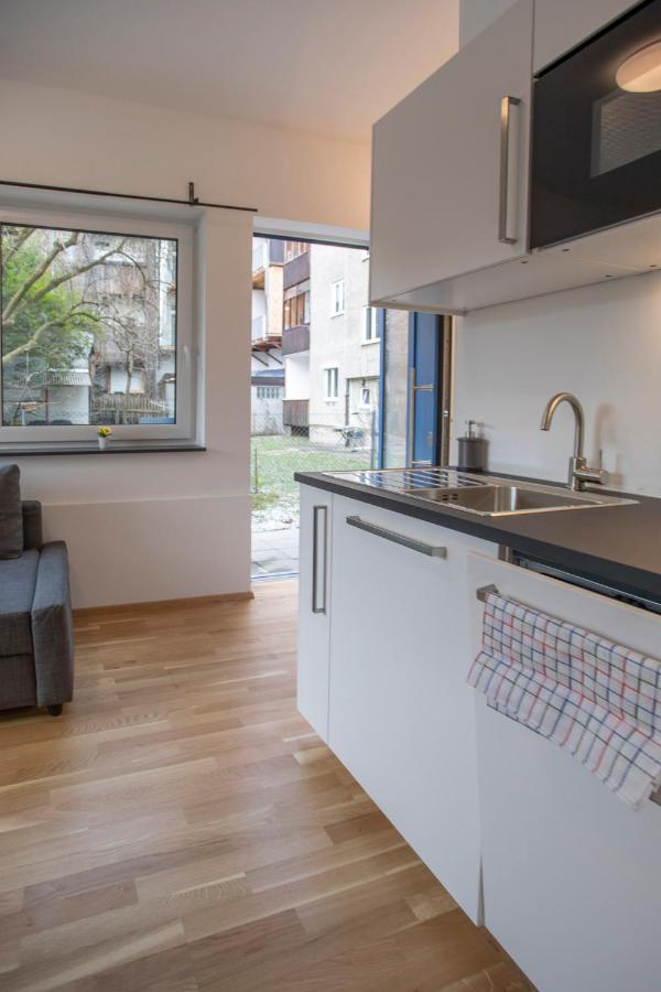 Lovely City Center Apartment In Innsbruck Exterior photo